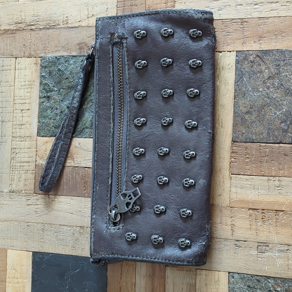 Skull 💀 Wallet